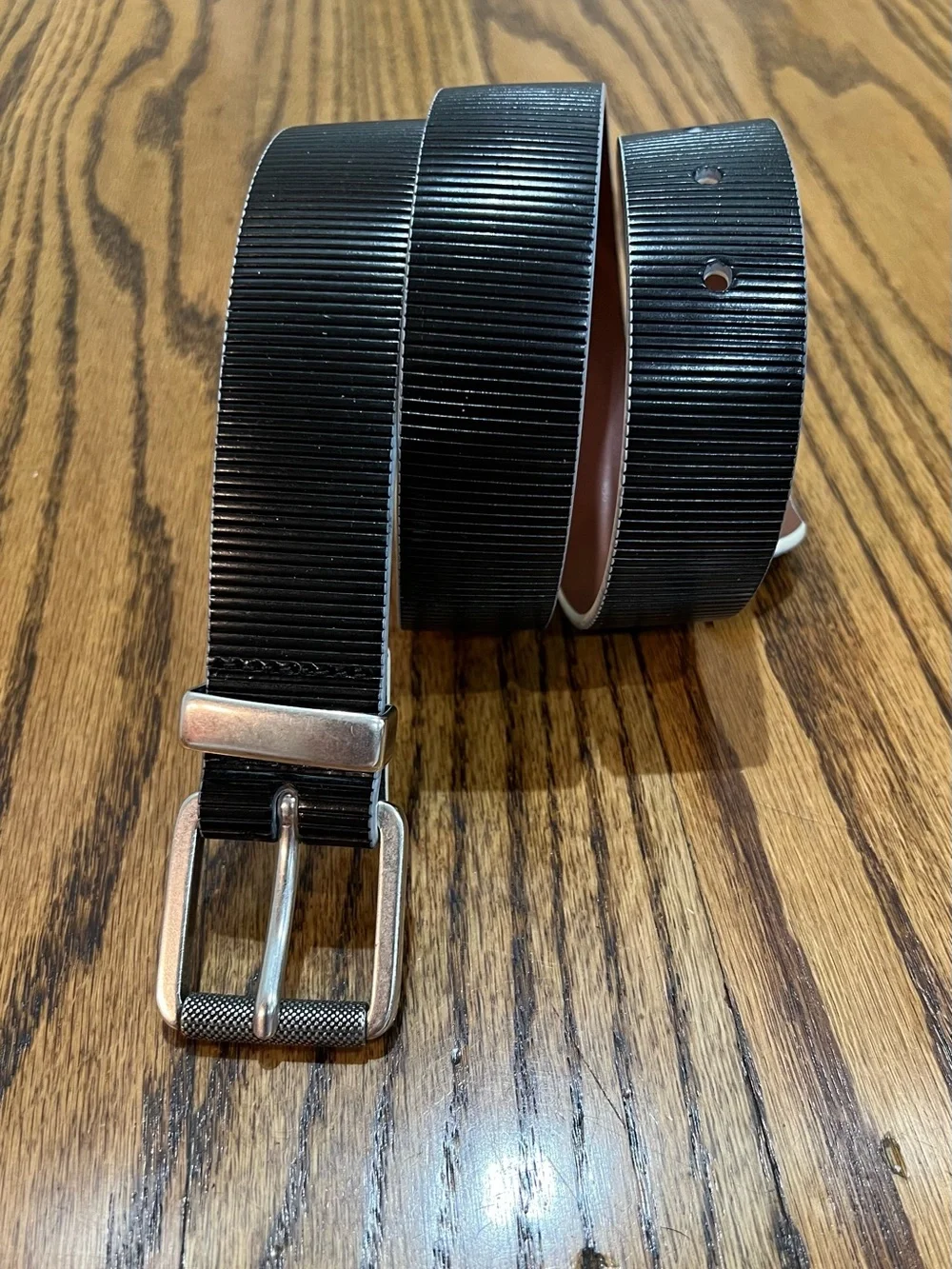 Johnston & Murphy Pair Men's Ribbed Textured Leather Belts Sz 34 Black Brown